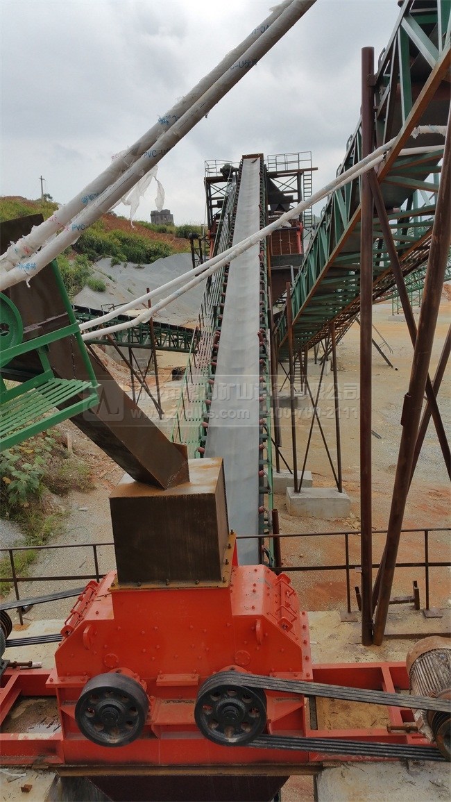 小型錘式破碎機及其原理