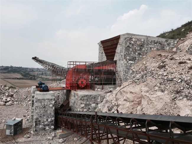 如何延長巖石破碎機(jī)的使用壽命