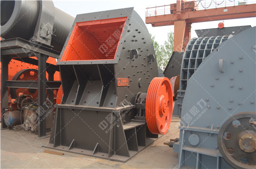 石英石破碎機(jī)使用時應(yīng)注意的問題