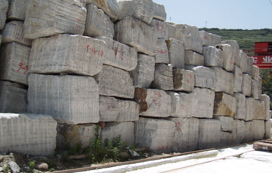 時產(chǎn)80-100噸的大理石碎石生產(chǎn)線配置