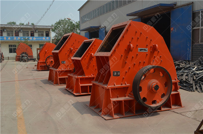 PC0808型錘式破碎機(jī)