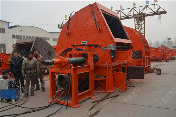 PC1012型錘式破碎機