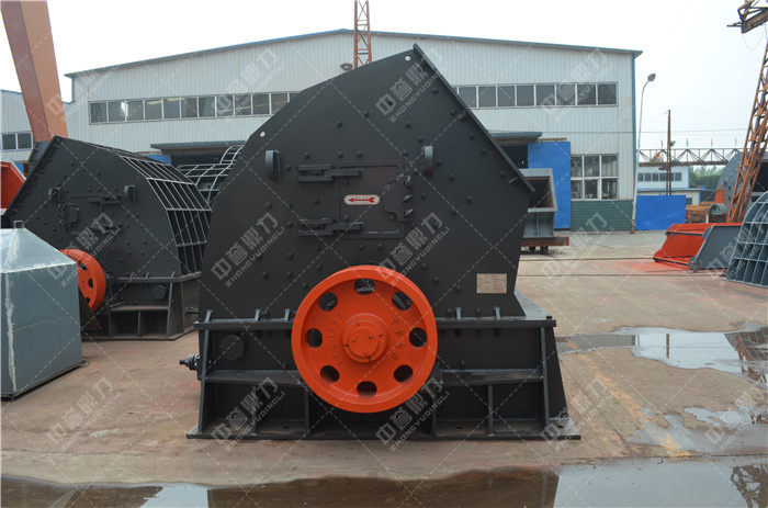 PC1220型錘式破碎機