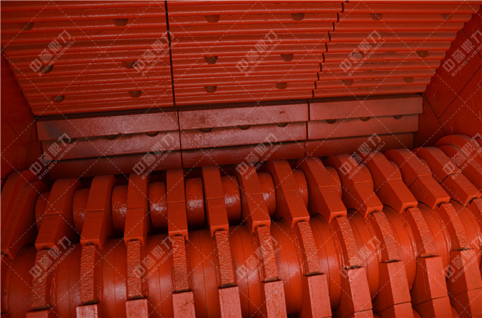 PC1220型錘式破碎機