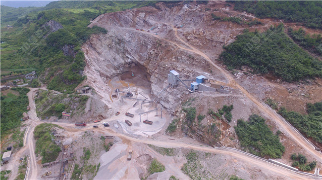 制砂生產(chǎn)線現(xiàn)場如何選擇