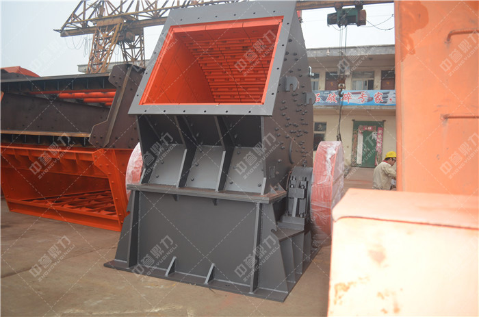 礦山碎石機(jī)操作保養(yǎng)